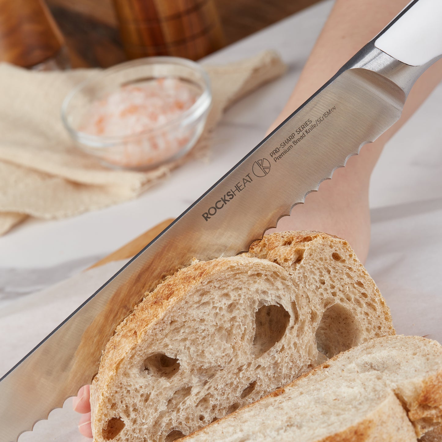 8.5 inch Bread Knife, Serrated Bread Slicer for Homemade Bread