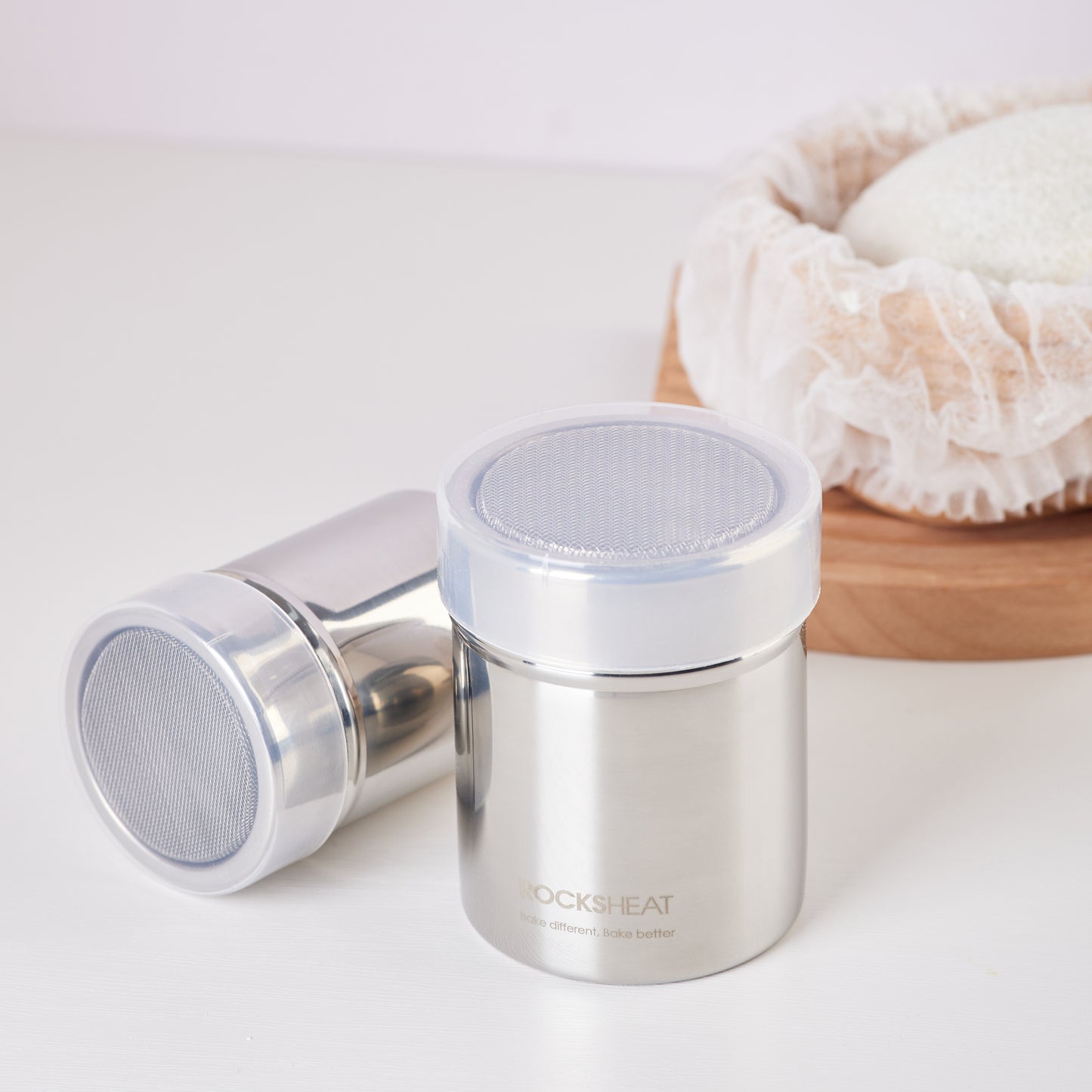 Stainless Steel Powder Sugar Shaker with Lid