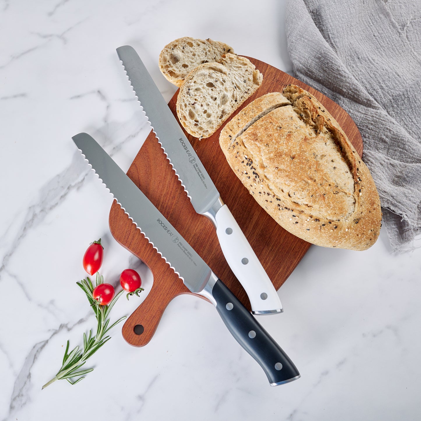 8.5 inch Bread Knife, Serrated Bread Slicer for Homemade Bread